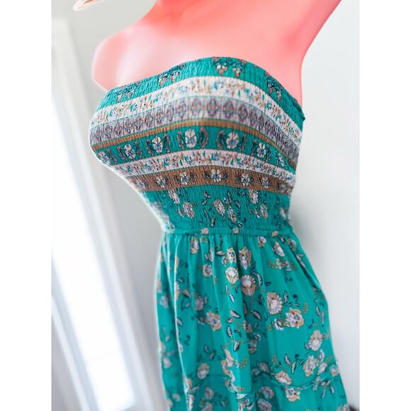 Barefoot Beneath the Palms strapless Smocked flowing boho floral maxi dress M - Picture 4 of 6